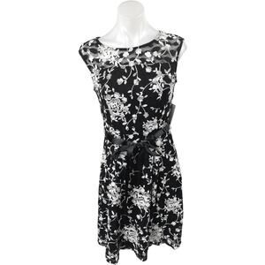 NEW Candalite Petite Black White Floral Lace Sleeveless Mini Fit & Flare Dress S